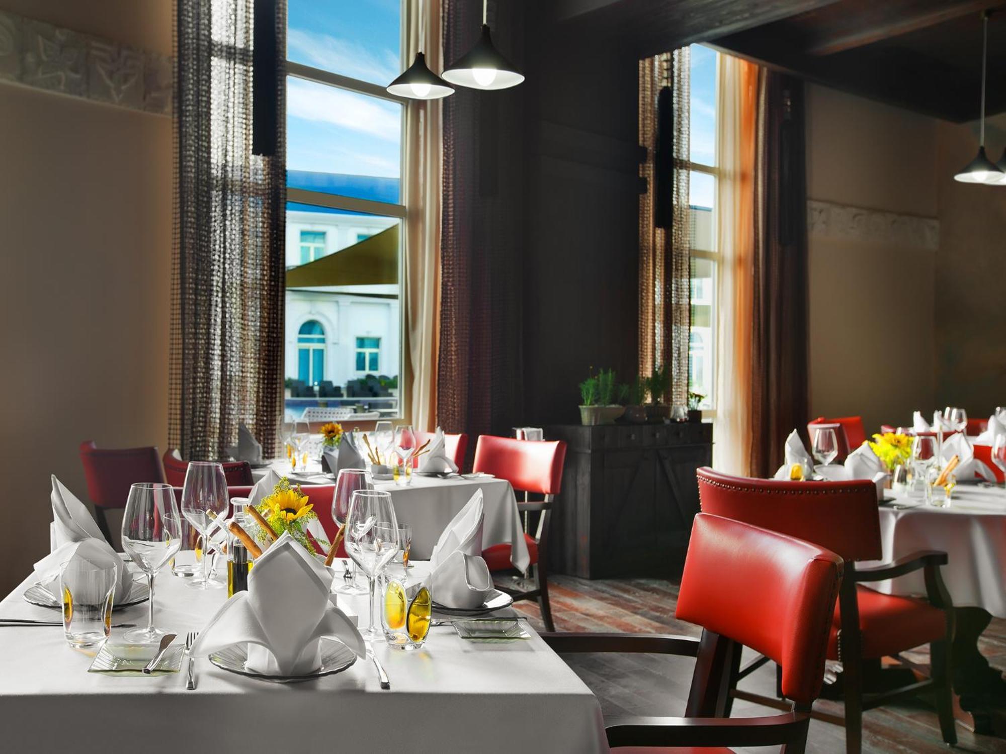 Royal Maxim Palace Kempinski Каир Экстерьер фото Restaurant