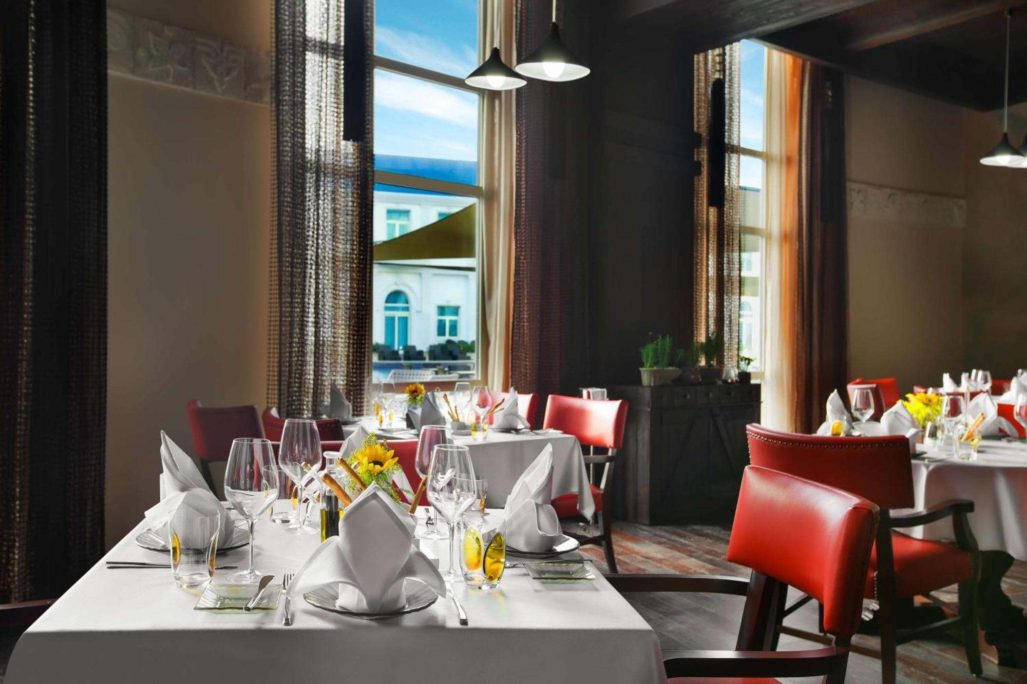 Royal Maxim Palace Kempinski Каир Экстерьер фото Restaurant