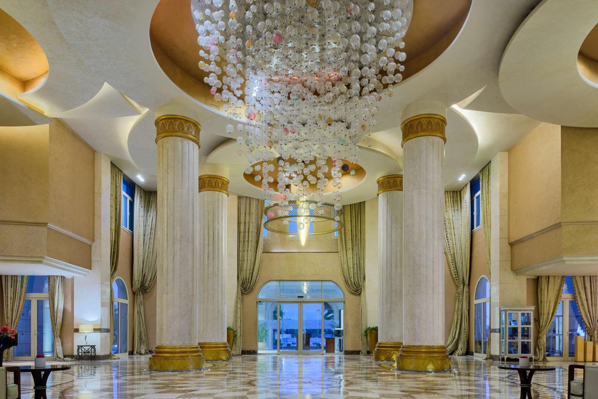 Royal Maxim Palace Kempinski Каир Экстерьер фото Lobby